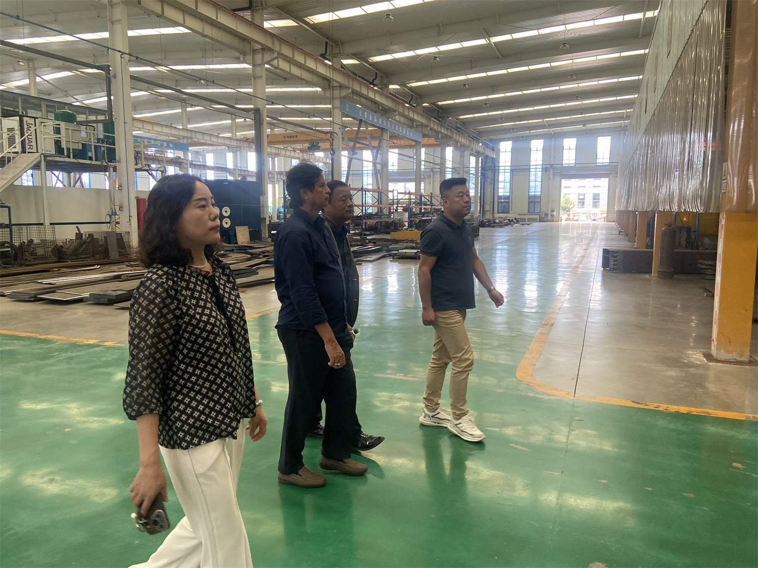  Bulldozer Factory