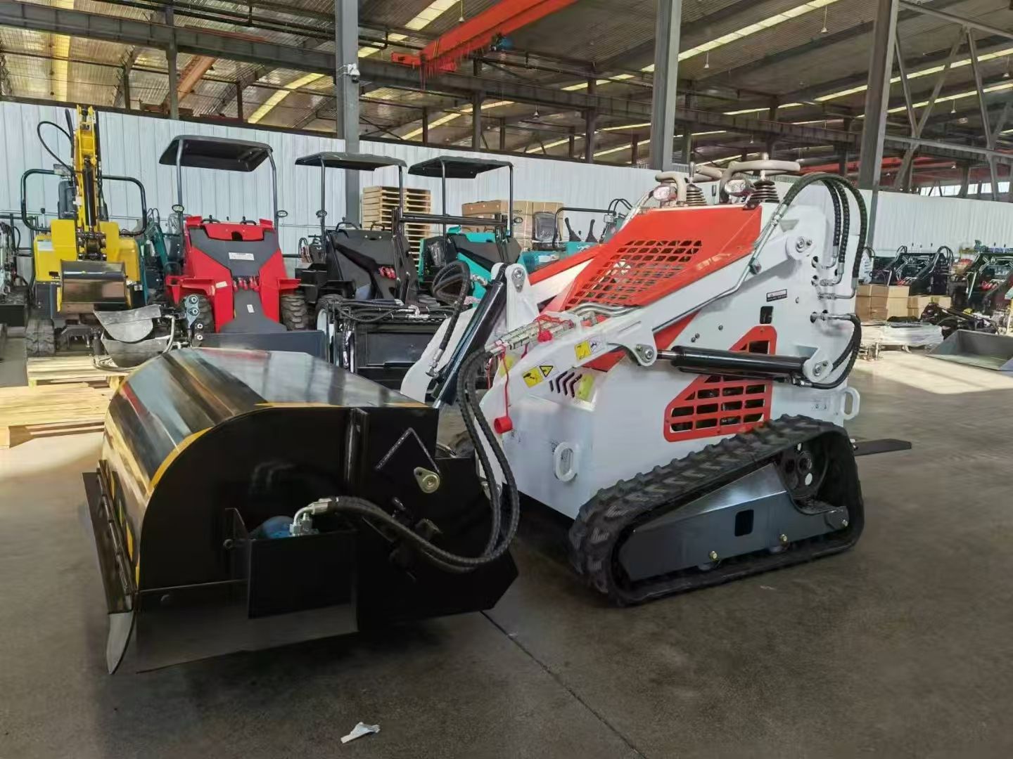 24HP compact loader