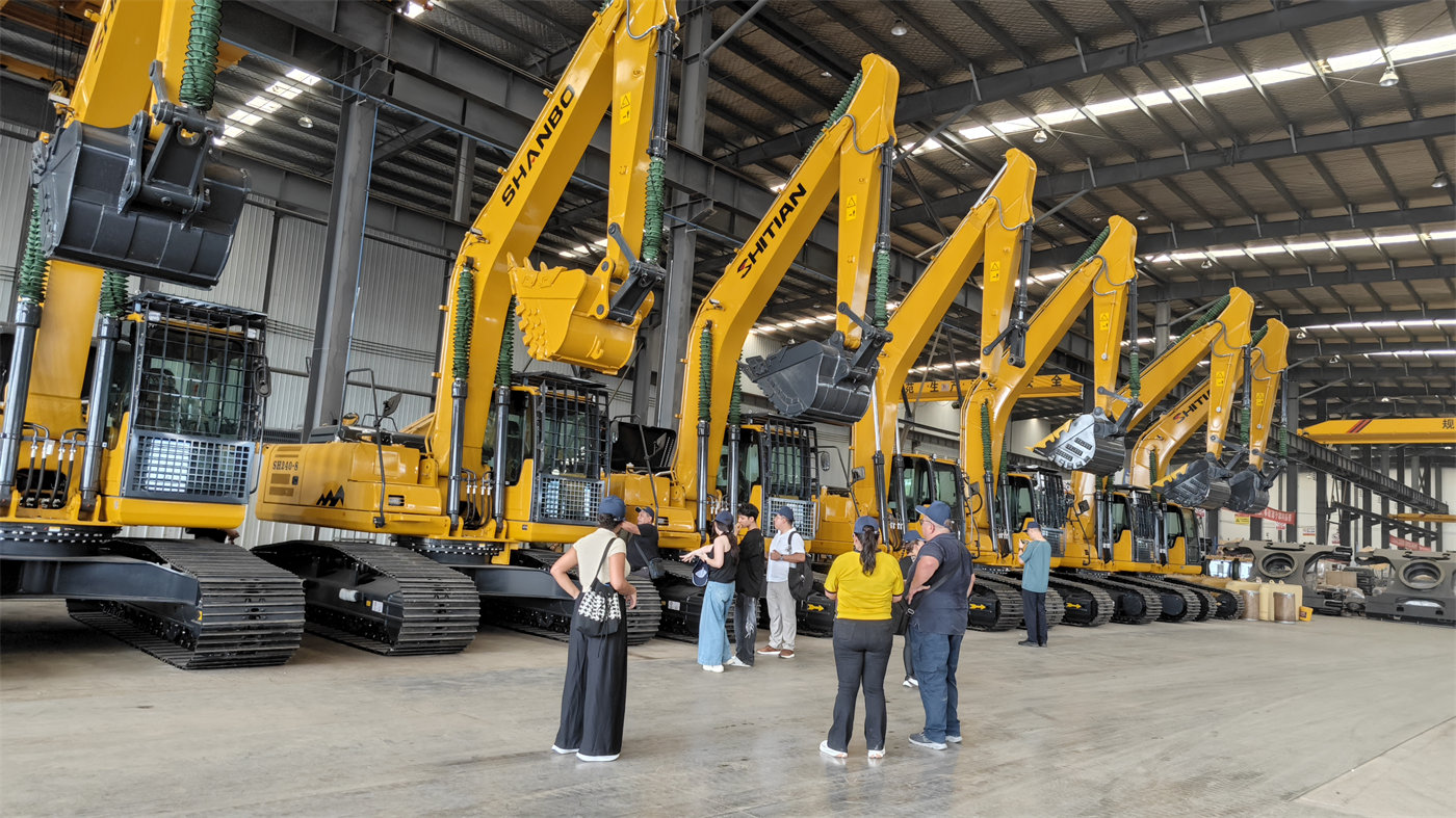Judging Quarry Loading Match from Working Range Specifications