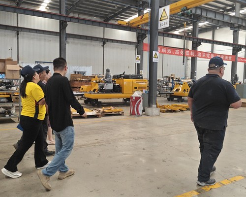 Practical Requirements of Deep Foundation Excavation on Equipment Working Range