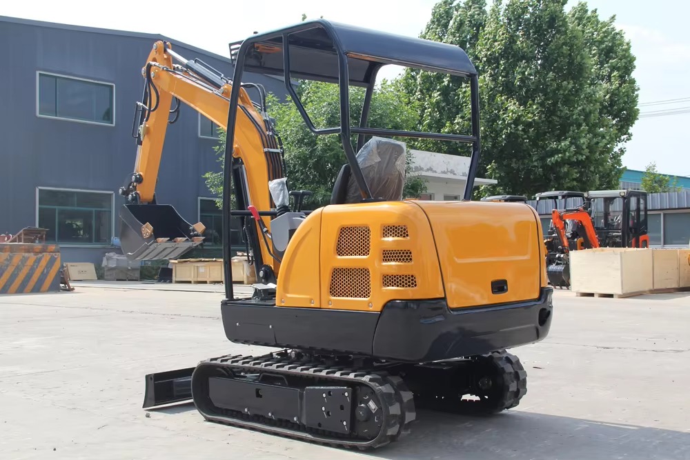 29.6 HP compact crawler excavator