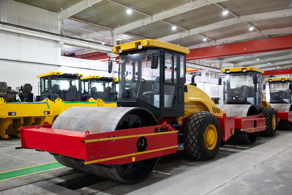 18 ton vibratory roller