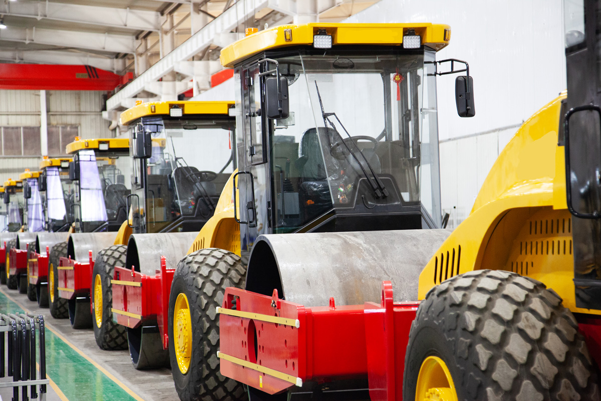 road construction compactor