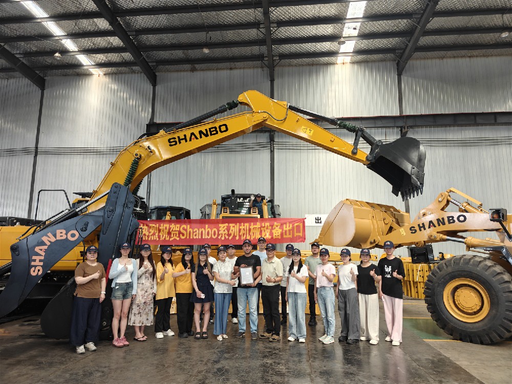 Armenian Distributor Visits Construction Machinery Factory; Exclusive Regional Distributorship Agreement Officially Signed