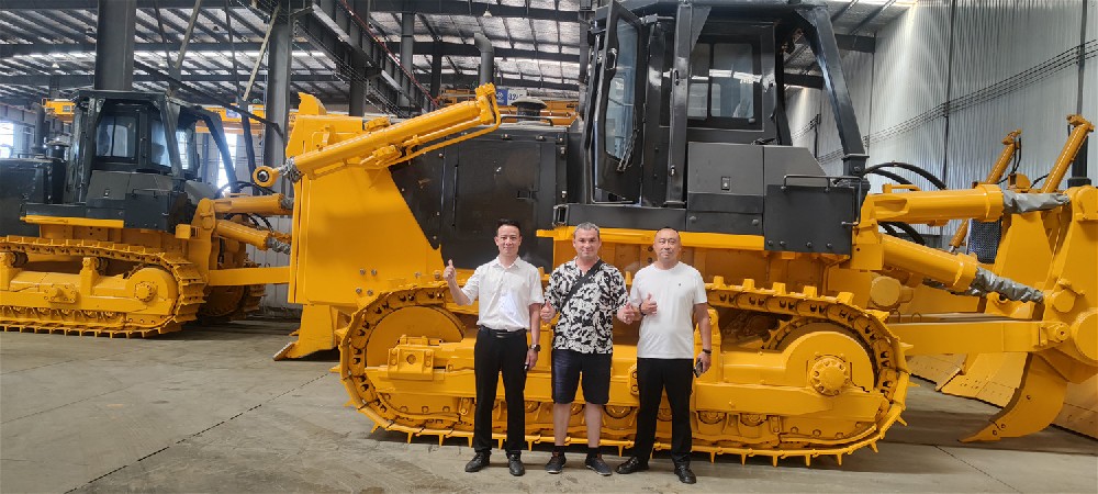 SD32 Crawler Dozer: Full Analysis of Heavy-Duty Export Model for Arctic Mining in Russia