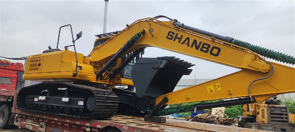 Shanbo SH240-8 Crawler Excavator Loaded for South America: Full Analysis of 24-Ton Heavy-Duty Export